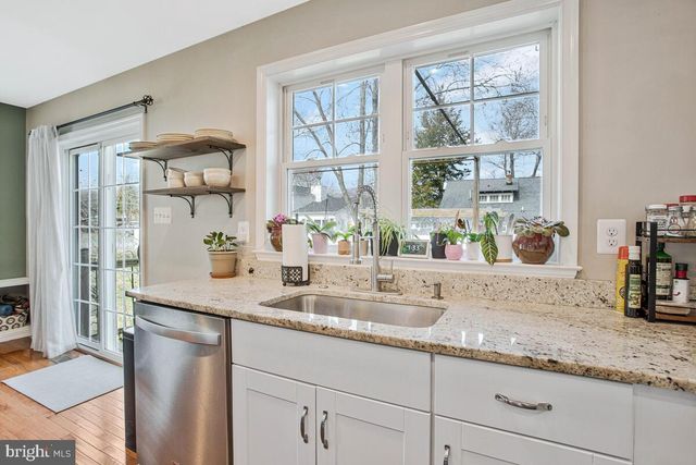 1168 MAPLE AVE, Shady Side, MD 20764