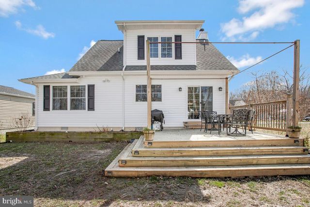 1168 MAPLE AVE, Shady Side, MD 20764