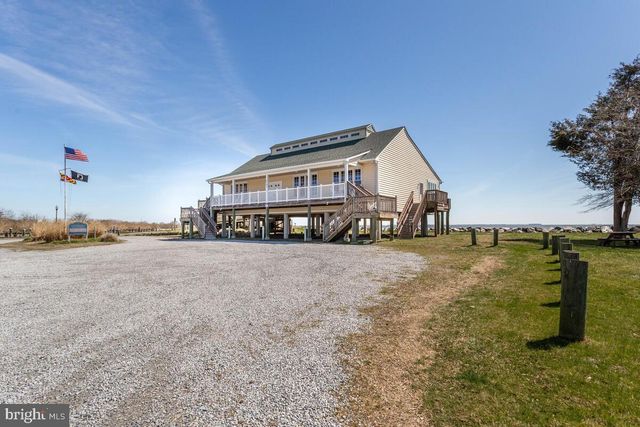 1168 MAPLE AVE, Shady Side, MD 20764