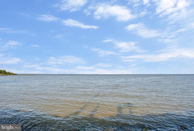 1168 MAPLE AVE, Shady Side, MD 20764