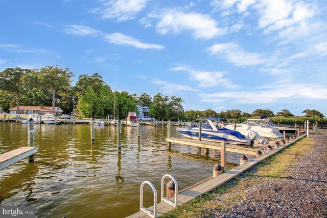 1168 MAPLE AVE, Shady Side, MD 20764