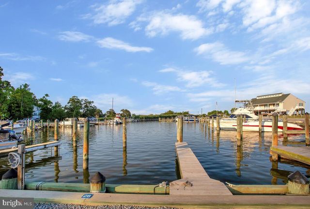 1168 MAPLE AVE, Shady Side, MD 20764