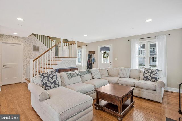 1168 MAPLE AVE, Shady Side, MD 20764