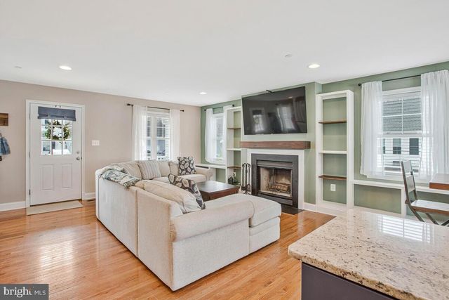 1168 MAPLE AVE, Shady Side, MD 20764