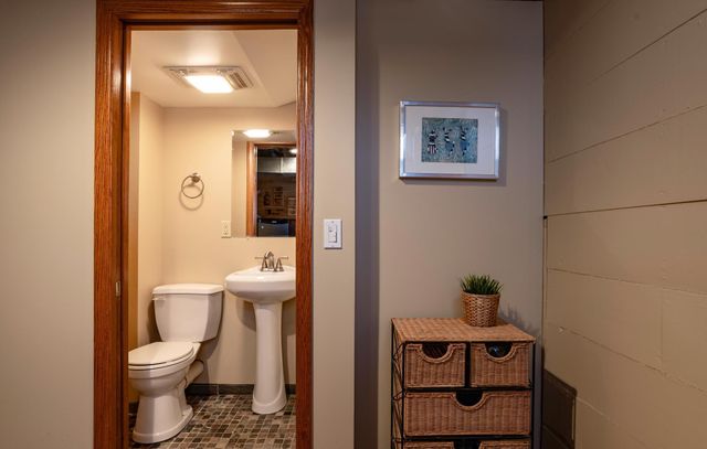 745 Mount Curve Boulevard, Saint Paul, MN 55116