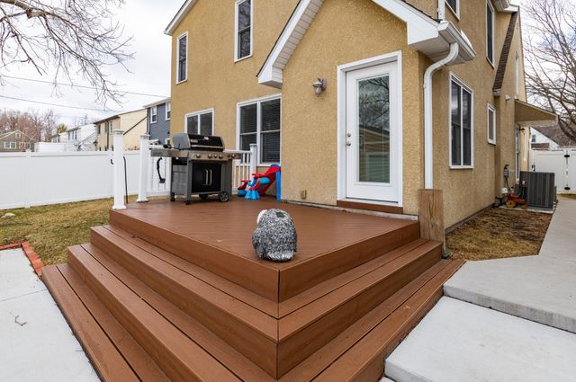 745 Mount Curve Boulevard, Saint Paul, MN 55116