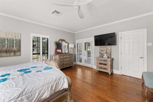 4225 W Tank Farm Road, Lake Charles, LA 70605