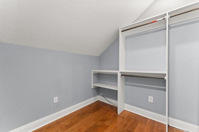 4225 W Tank Farm Road, Lake Charles, LA 70605