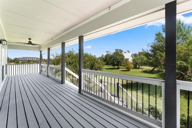 4225 W Tank Farm Road, Lake Charles, LA 70605