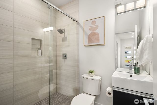 1729 34th Avenue, Seattle, WA 98122