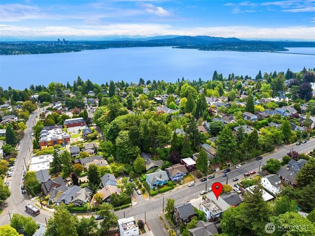 1729 34th Avenue, Seattle, WA 98122