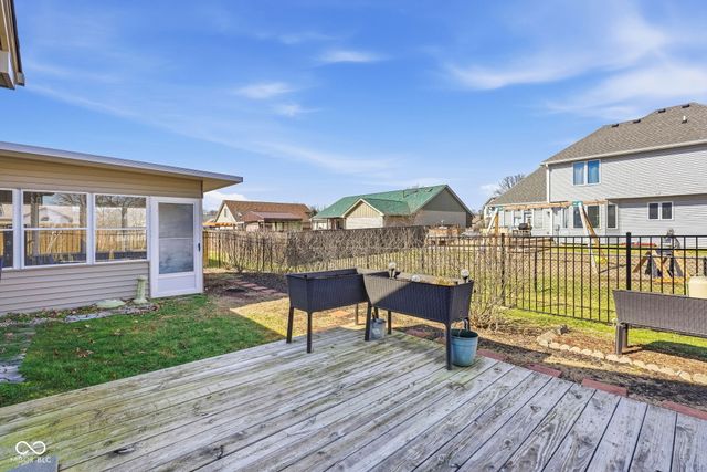 3442 Berkdale Drive, Columbus, IN 47203