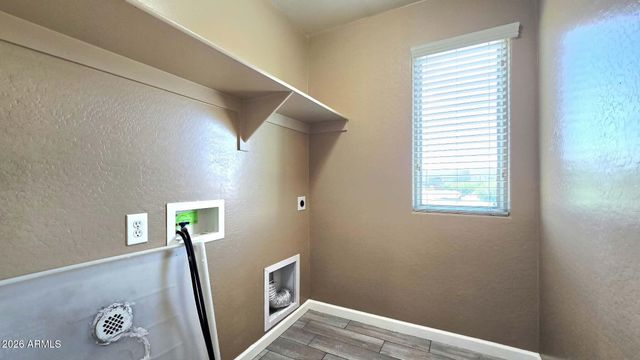 1721 N 77TH Drive, Phoenix, AZ 85035