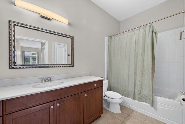 50 N Northwest Highway 204, Park Ridge, IL 60068