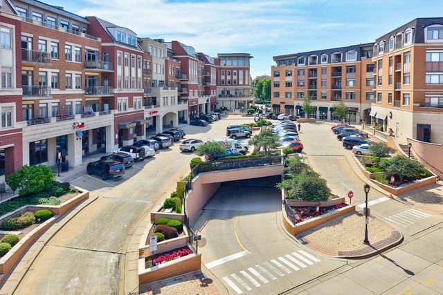 50 N Northwest Highway 204, Park Ridge, IL 60068