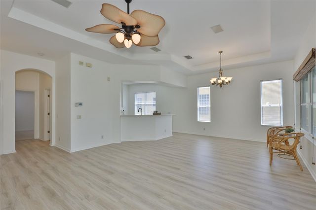 448 NOBLE FAIRE DRIVE, Sun City Center, FL 33573
