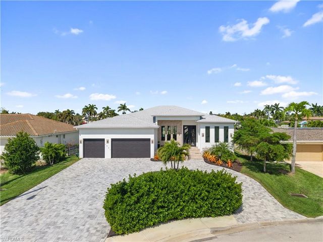 1021 Lucerne AVE, Cape Coral, FL 33904