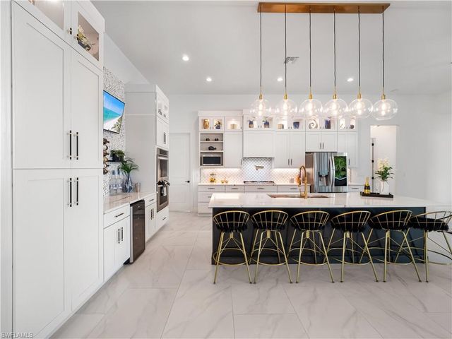 1021 Lucerne AVE, Cape Coral, FL 33904