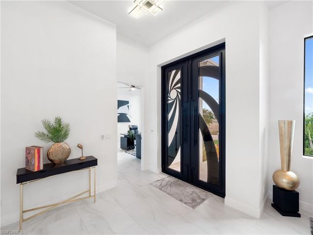 1021 Lucerne AVE, Cape Coral, FL 33904