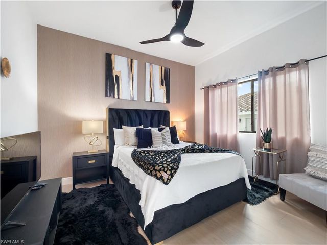 1021 Lucerne AVE, Cape Coral, FL 33904