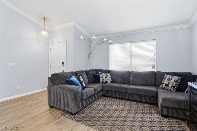 323 Evan Picone Drive, Henderson, NV 89014