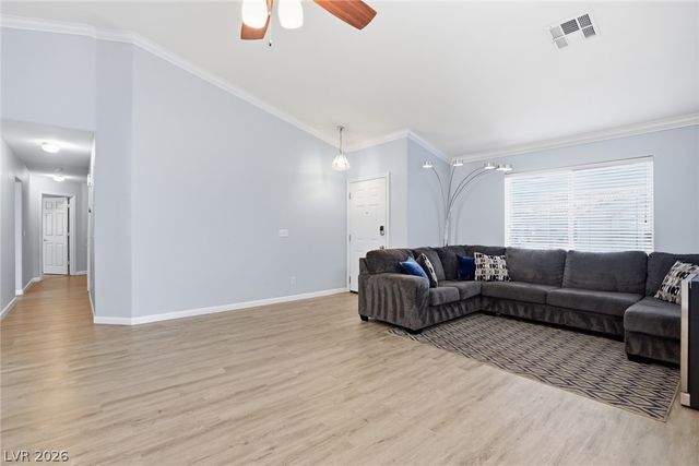 323 Evan Picone Drive, Henderson, NV 89014