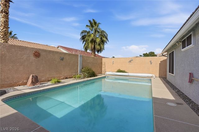 323 Evan Picone Drive, Henderson, NV 89014