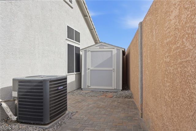 323 Evan Picone Drive, Henderson, NV 89014