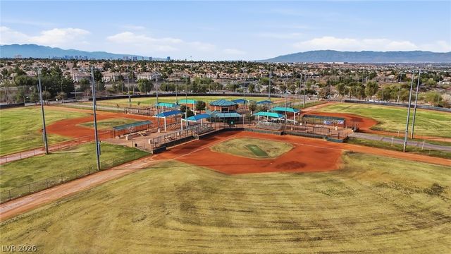 323 Evan Picone Drive, Henderson, NV 89014