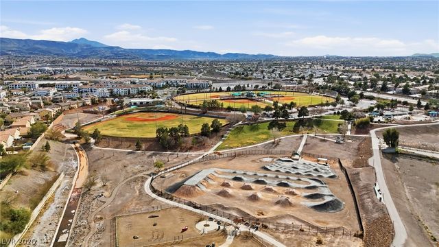 323 Evan Picone Drive, Henderson, NV 89014