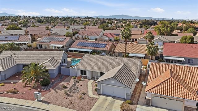 323 Evan Picone Drive, Henderson, NV 89014