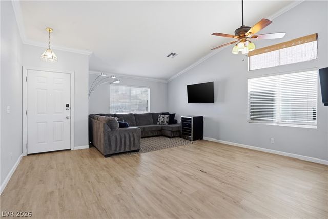 323 Evan Picone Drive, Henderson, NV 89014