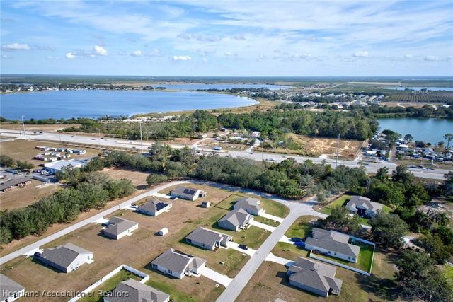 2161 US 27 N, Avon Park, FL 33825