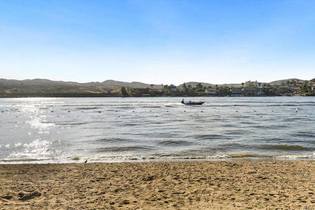 23474 Silver Strike Drive, Canyon Lake, CA 92587