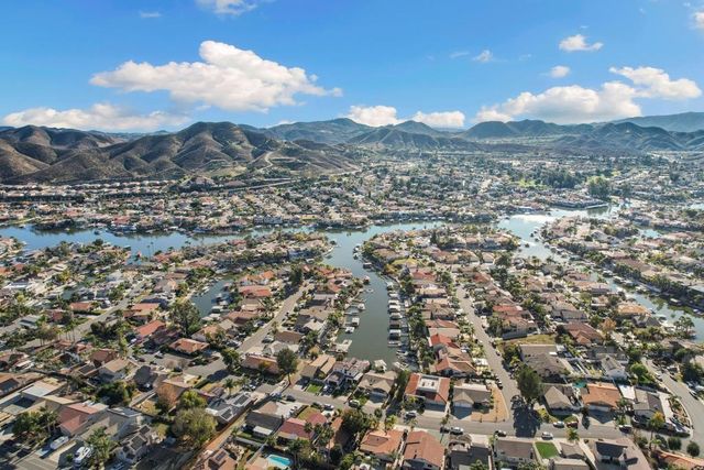 23474 Silver Strike Drive, Canyon Lake, CA 92587