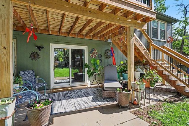 1445 W Prairie Court, Olathe, KS 66061