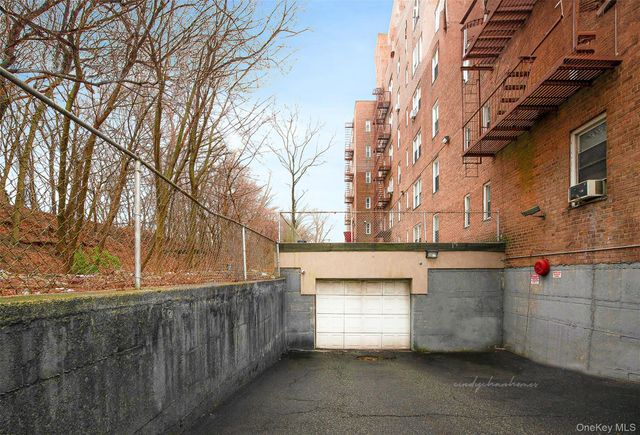 74-45 Yellowstone Boulevard 2C, Rego Park, NY 11374