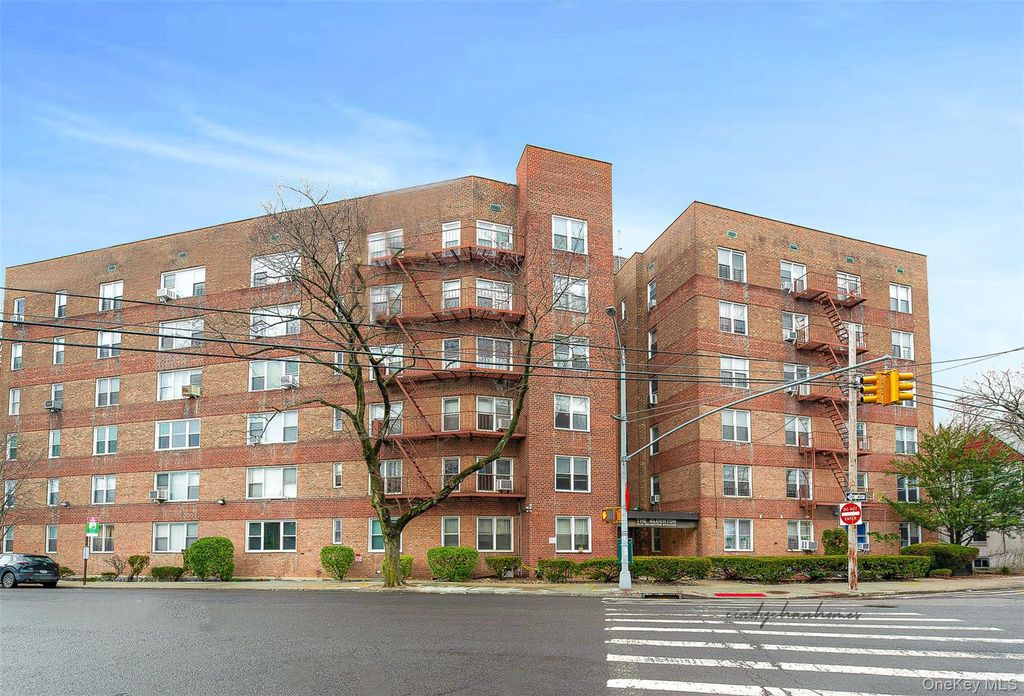 74-45 Yellowstone Boulevard 2C, Rego Park, NY 11374