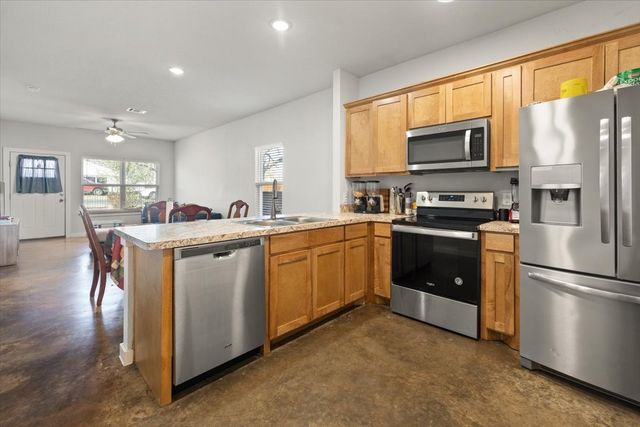 213 S Baugh Street, Alvarado, TX 76009