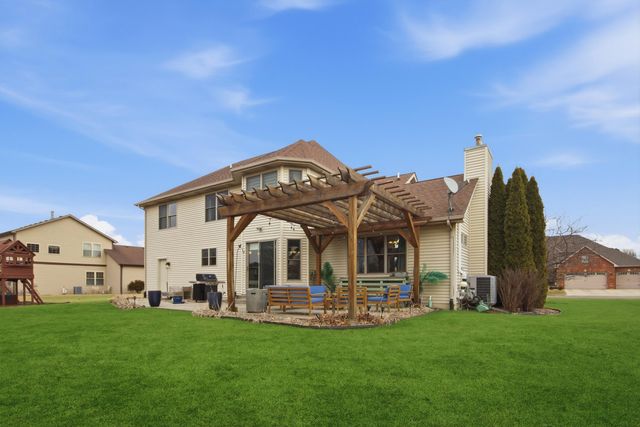 9560 Triana Lane, St. John, IN 46373