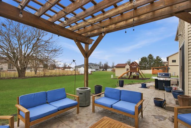 9560 Triana Lane, St. John, IN 46373