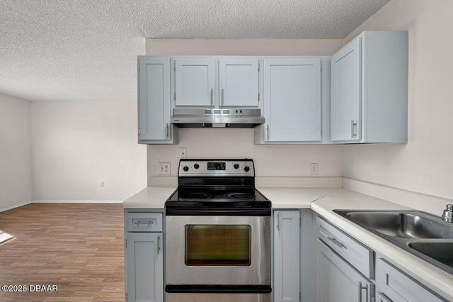 1290 9th St Apt 505, Daytona Beach, FL 32117