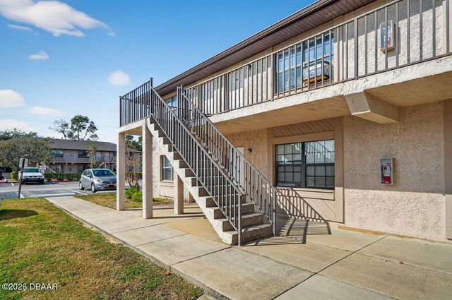 1290 9th St Apt 505, Daytona Beach, FL 32117