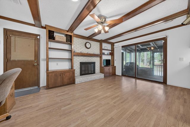 113 Capt Anthony White Ln., Georgetown, SC 29440