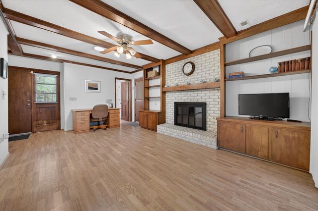 113 Capt Anthony White Ln., Georgetown, SC 29440