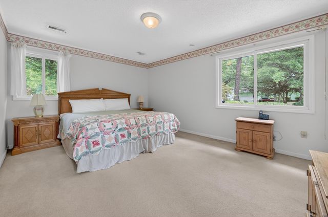 113 Capt Anthony White Ln., Georgetown, SC 29440