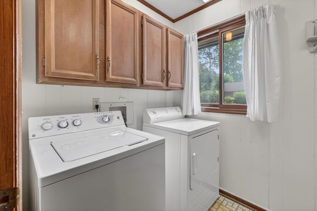 113 Capt Anthony White Ln., Georgetown, SC 29440