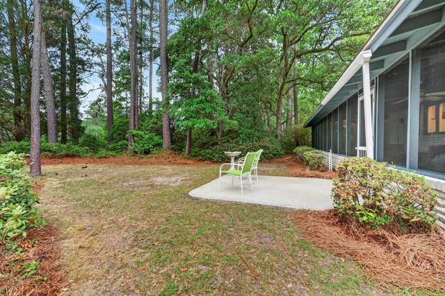 113 Capt Anthony White Ln., Georgetown, SC 29440