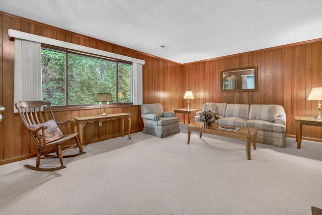 113 Capt Anthony White Ln., Georgetown, SC 29440