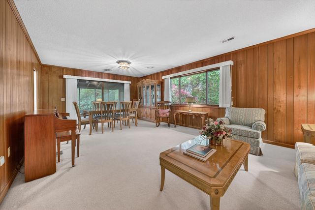 113 Capt Anthony White Ln., Georgetown, SC 29440